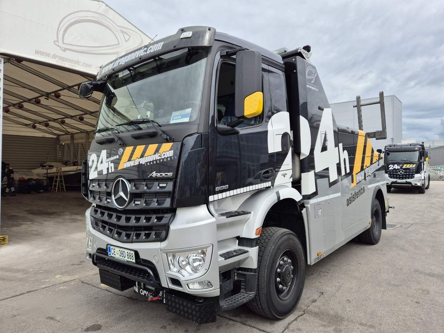 Mercedes Benz Arocs 4x4