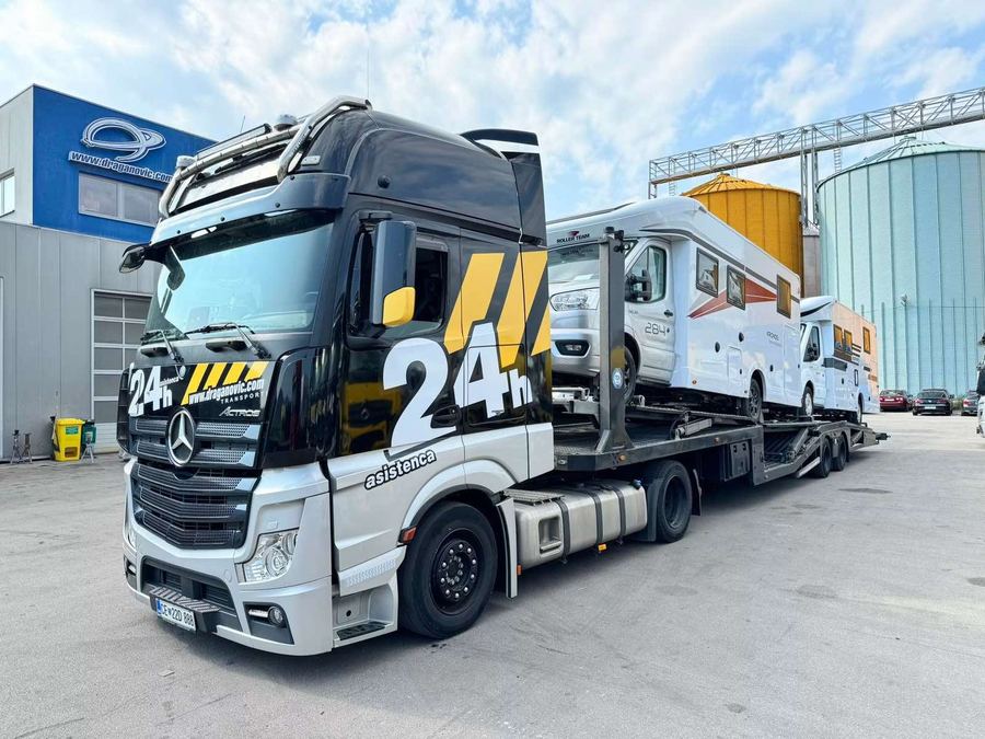 Mercedes Benz Actros za prevoz kamperjev